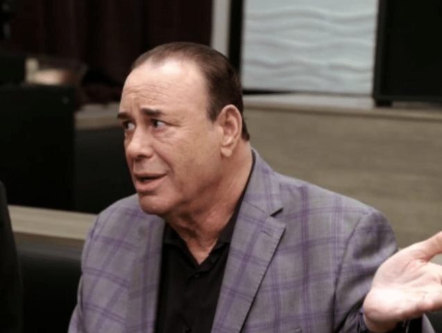 Jon Taffer discloses the surprising item he always carries during bar makeovers